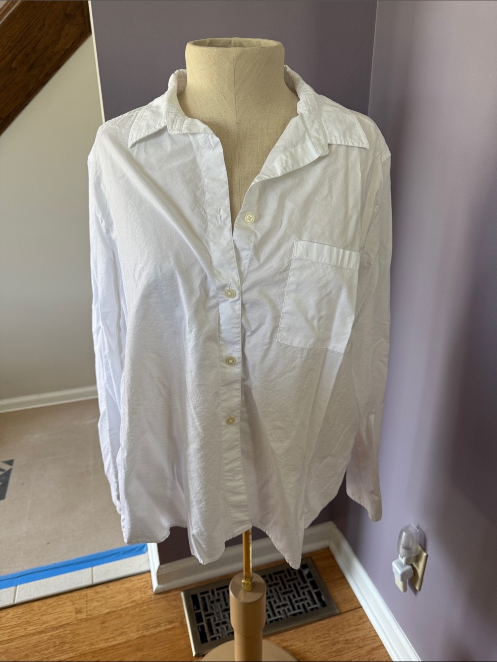 LOFT White Casual Button-Down Shirt
